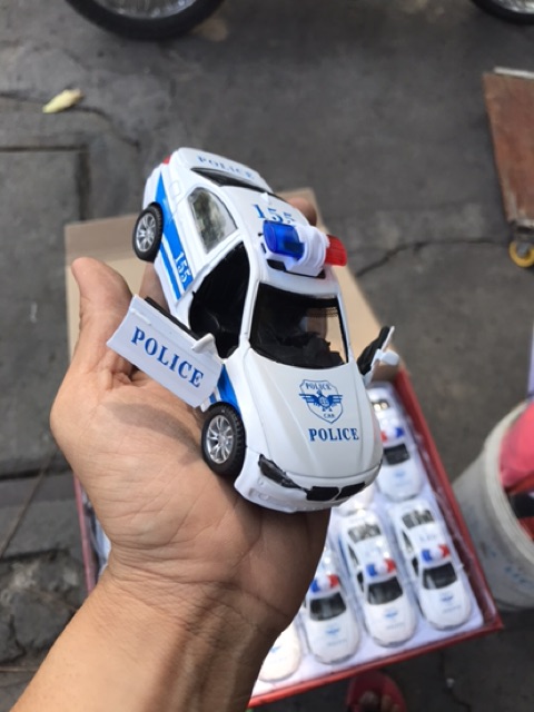 Xe sắt cảnh sát