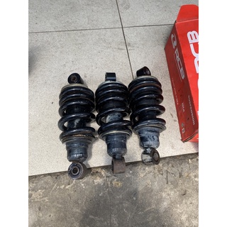 Phuộc sau ex 135