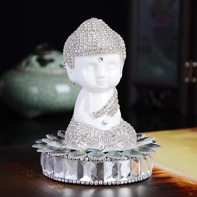Tượng phật để oto ( giá đã bao gồm thảm lót , tinh dầu thơm , chuỗi vòng ) | BigBuy360 - bigbuy360.vn