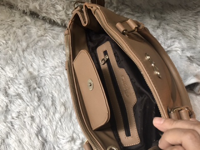 Sale túi đeo chéo si