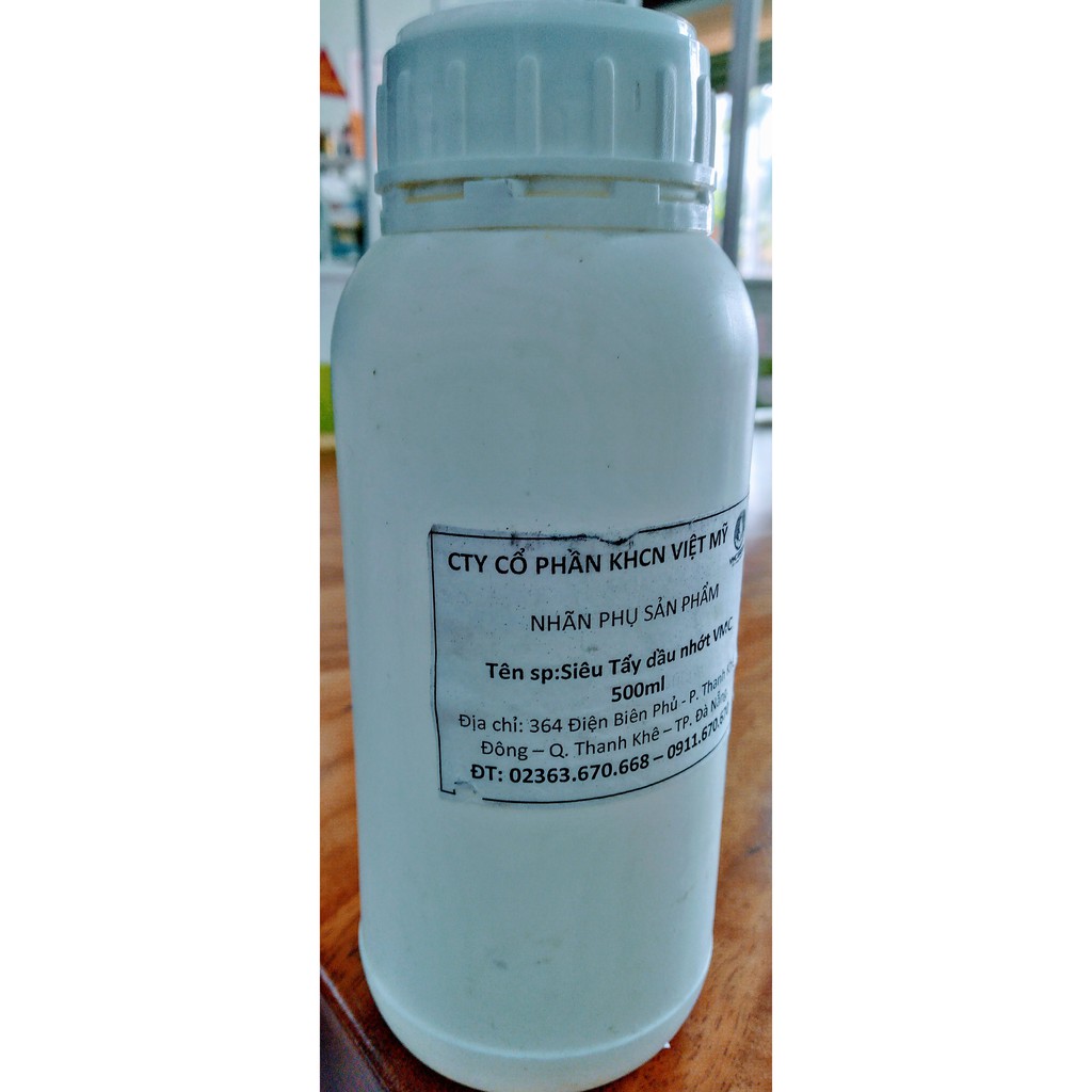 VMC TẨY DẦU NHỚT- CHUYÊN DỤNG TẨY CÁC VẾT DẦU NHỚT TRÊN NHIỀU BỀ MẶT chai 500ml