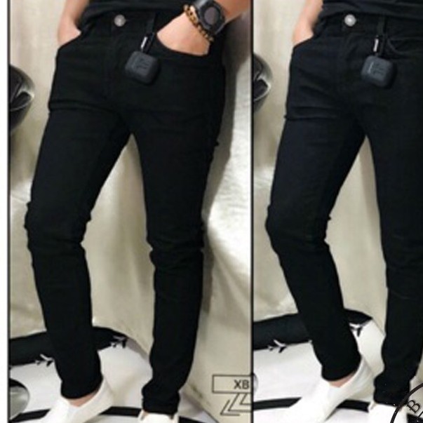 Quần Jean Nam Trơn Đen Chất Cotton Co Giãn Dáng Ôm