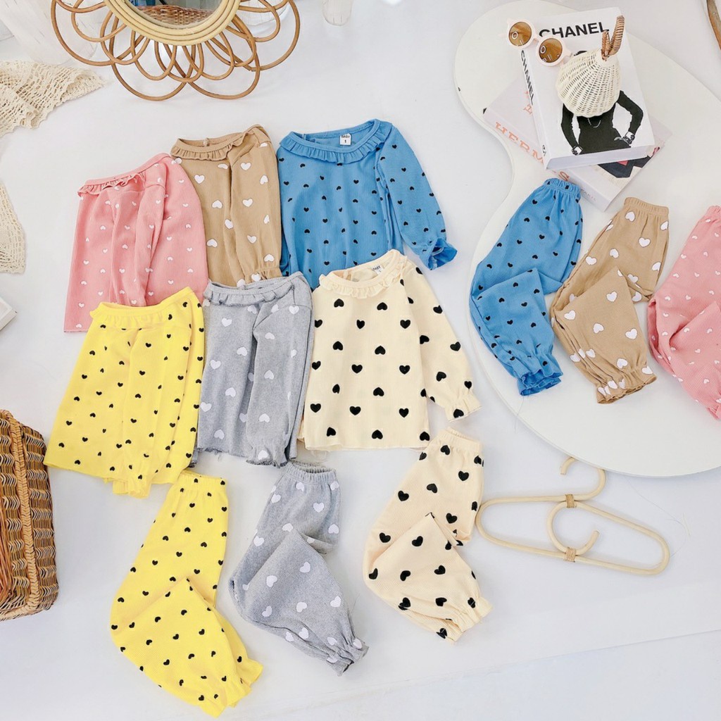 Đồ bộ quần áo dài tay cho bé - Bộ thu đông len tim cho bé gái AM829 TTR107