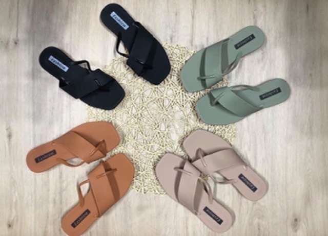 Dép xỏ ngón nhựa dẻo mềm005 | BigBuy360 - bigbuy360.vn