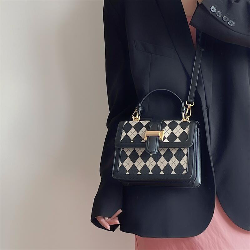 Túi Đeo Chéo 2022 Thời Trang Mới Phong Cách Pháp Cho Nữ
