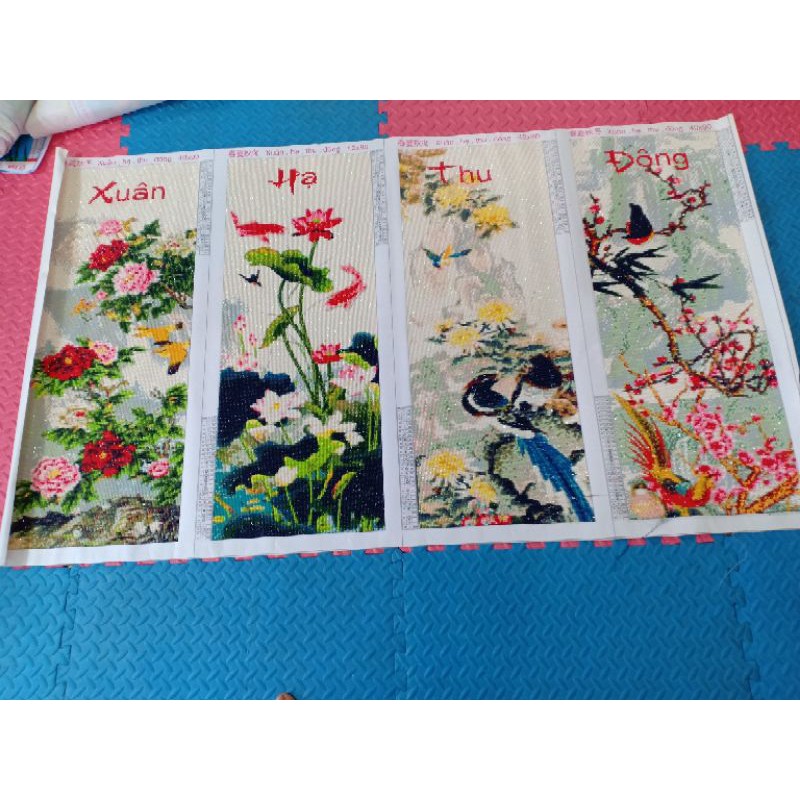 Tranh tứ quý đính sẵn chưa khung