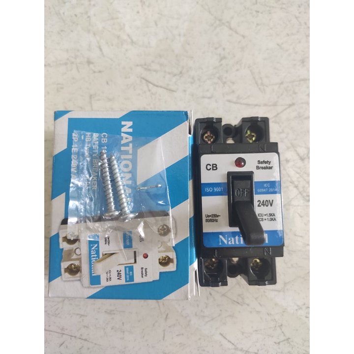 Cầu dao 20A an toàn màu đen