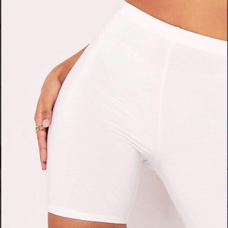 Quần biker nữ thun dầy màu kem trắng