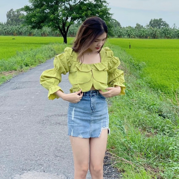 Áo kiểu tay dài cổ vuông phối tầng ,áo bánh bèo babydoll,chất vãi đũi mềm siêu xinh PLA08