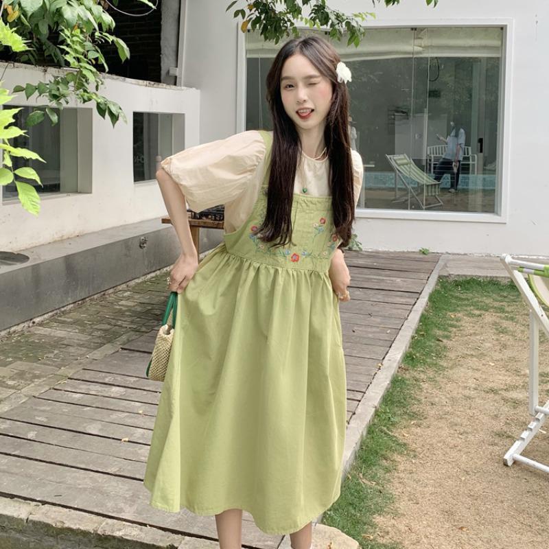 Bộ Áo Tay Phồng Thêu Họa Tiết Trái Cây + Chân Váy Dài Trung Bình Thời Trang Mùa Hè Cho Nữ