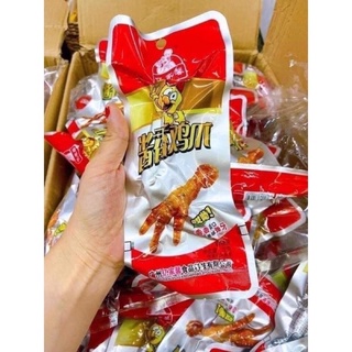 chân gà cay tứ xuyên