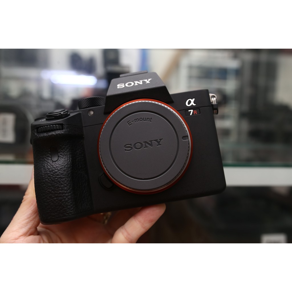 MÁY ẢNH SONY A7R MARL III - SIÊU PHẨM DÒNG FULLFAME CHUYÊN NGHIỆP