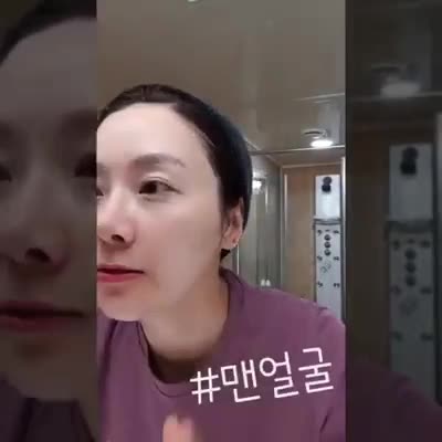 (Mẫu mới + Đủ BILL) Sữa rửa mặt Bác sĩ Kim KimsohyungFull Boncho Pink Brightening Cleanser | BigBuy360 - bigbuy360.vn