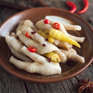 Chân gà muối Trùng Khánh