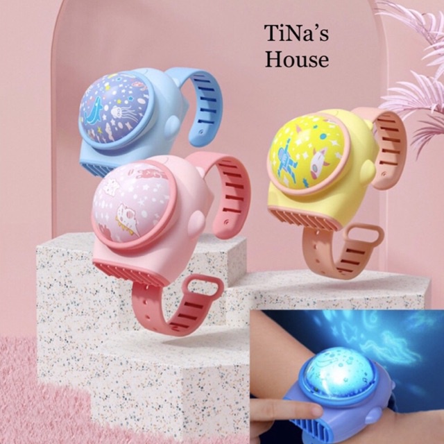 Quạt Mini Dạng Đồng Hồ Đeo Tay Sạc Usb Cho Mẹ & Bé, Đồng Hồ Đồ Chơi Tích Hợp Quạt Làm Mát Và Đèn Chiếu Hình Trăng Sao…