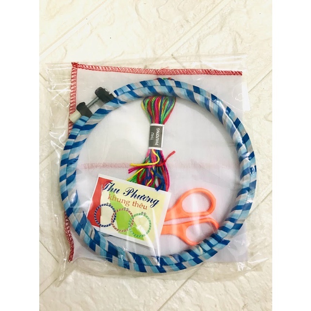 Khung Thêu Nhựa Học Sinh 16cm