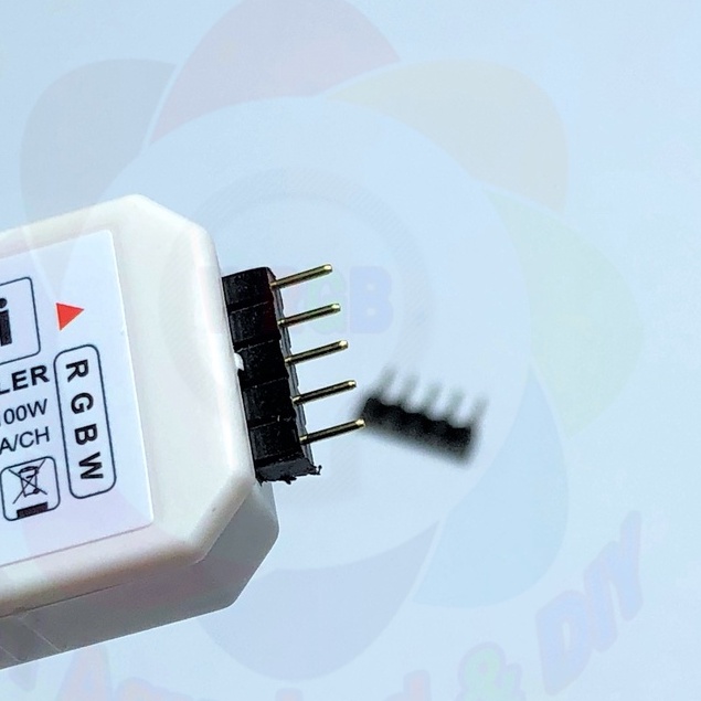 Controller RGB mini dùng App điện thoại, Bộ điều khiển đèn LED 3 kênh đa năng
