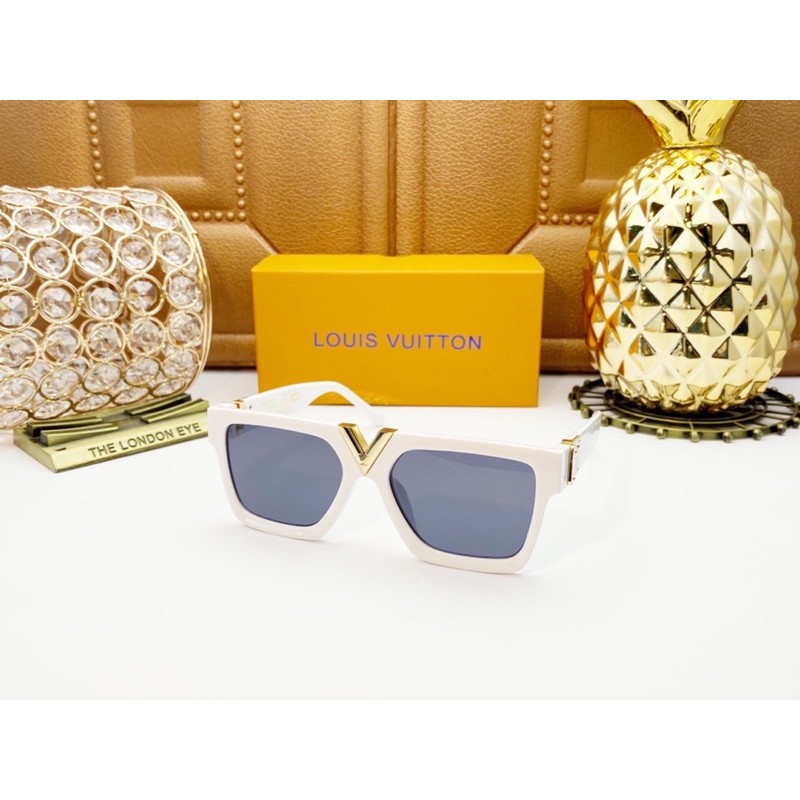 Kính Thời Trang 1065 BucShop Nam Nữ | BigBuy360 - bigbuy360.vn