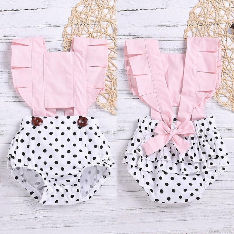 Bộ jumpsuit màu hồng xinh xắn cho bé gái