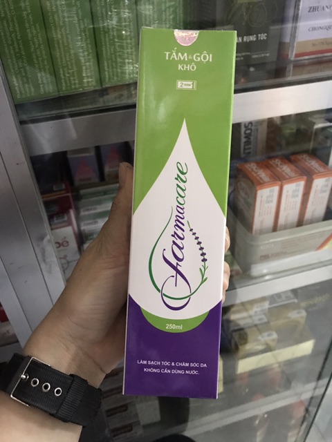 Tắm gội khô FARMACARE 250ml | BigBuy360 - bigbuy360.vn