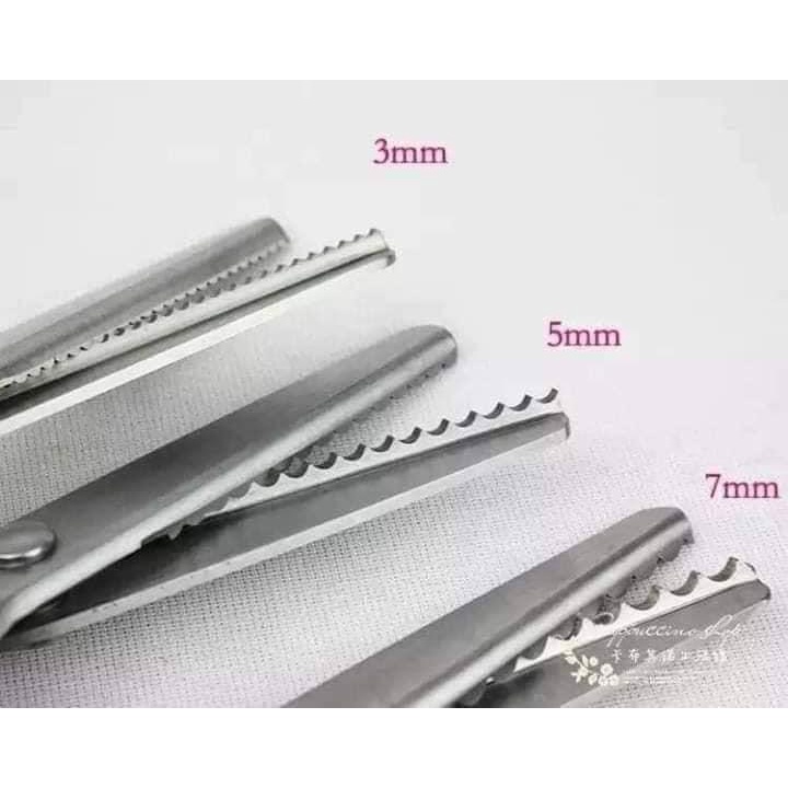 [HÀNG CHÍNH HÃNG - RẺ VÔ ĐỊCH] Kéo răng cưa, kéo răng bầu, kéo lượn sóng 18mm loại tốt có hộp, chuyên cắt vải, xốp, giấy