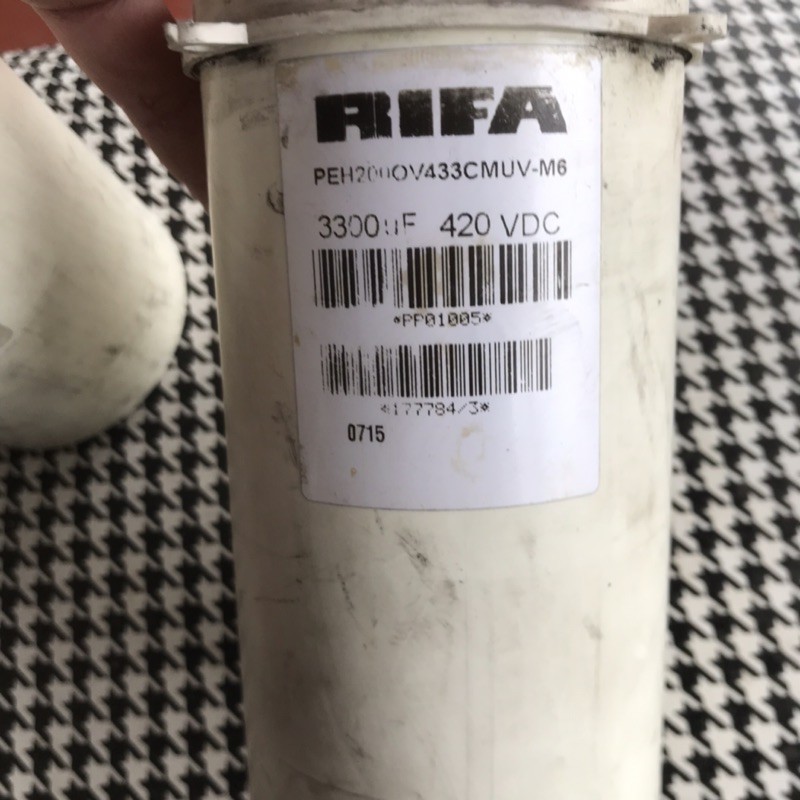 tụ rifa 3300uF 420v