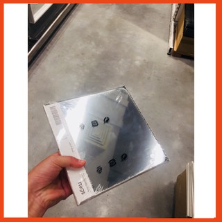 4 gương dán tường sörli ikea chính hãng.