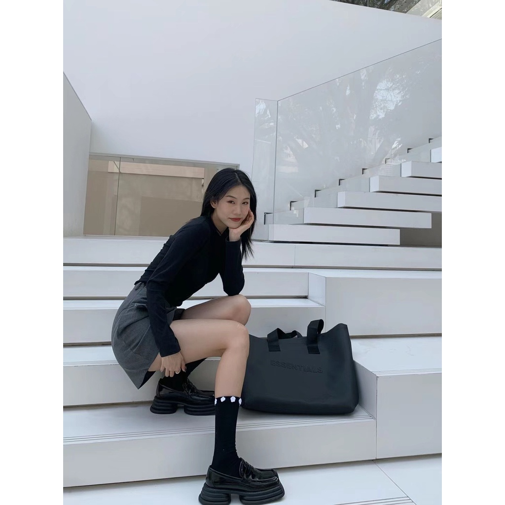 Túi xách đeo vai ESSENTIALS phong cách đường phố mới | BigBuy360 - bigbuy360.vn