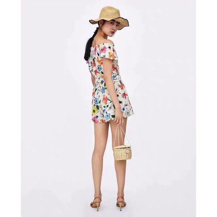 Jumpsuit Hoa bẹt vai Zara