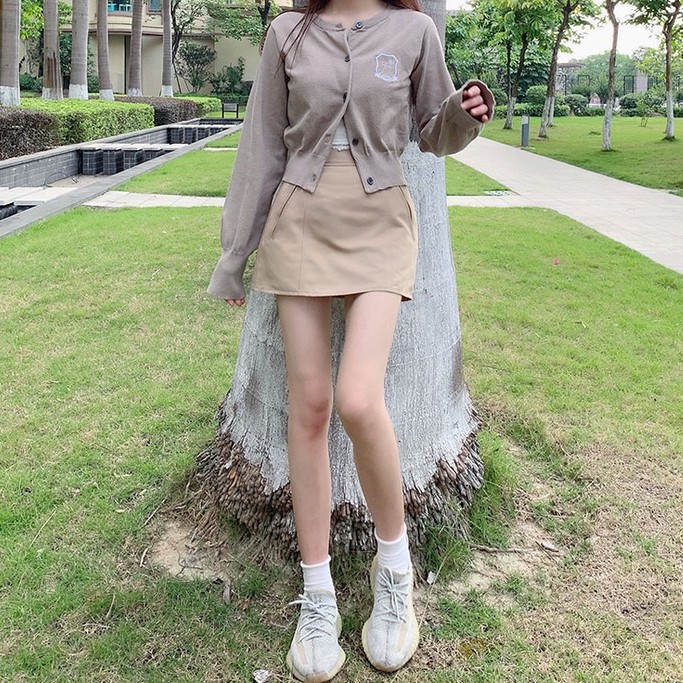 Chân Váy Chữ A Lưng Cao Màu Trơn Thời Trang 43777 | BigBuy360 - bigbuy360.vn