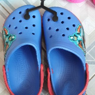 Thanh lý 3 đôi cros auth cho bé