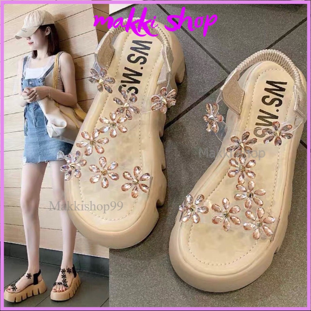 Sandal nữ quai trong siêu xinh