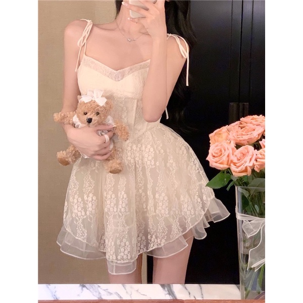 ĐẦM REN HAI DÂY NỮ CÔNG CHÚA CHIẾT EO ULZZANG
