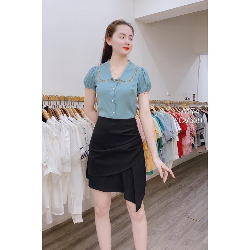 Chân váy chữa a trên gối gấu xếp li trẻ trung có quần, có tà nhún sườn gấu xếp 2 li dài 45cm