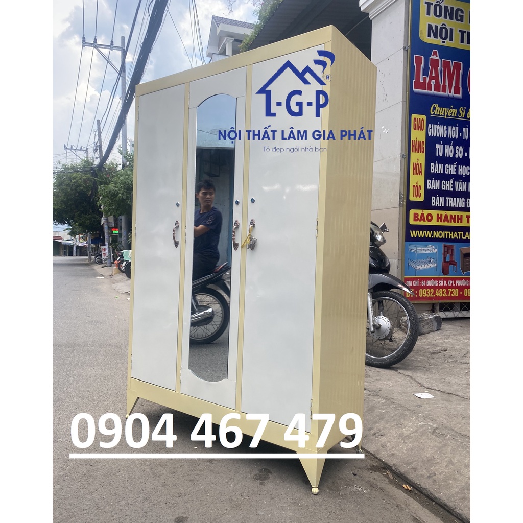TỦ SẮT SƠN DẦU 3 CÁNH MÀU KEM MỚI CÓ GƯƠNG VÀ HỘC TỦ BÊN TRONG