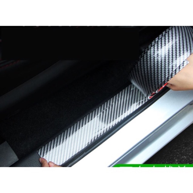 Miếng dán 3d Carbon chống va chạm xe 3cm x2met