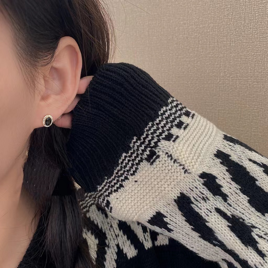 Bông Tai Đính Đá Zircon Phong Cách Hàn Quốc Tinh Tế Thời Trang Cao Cấp Sang Trọng Cho Nữ