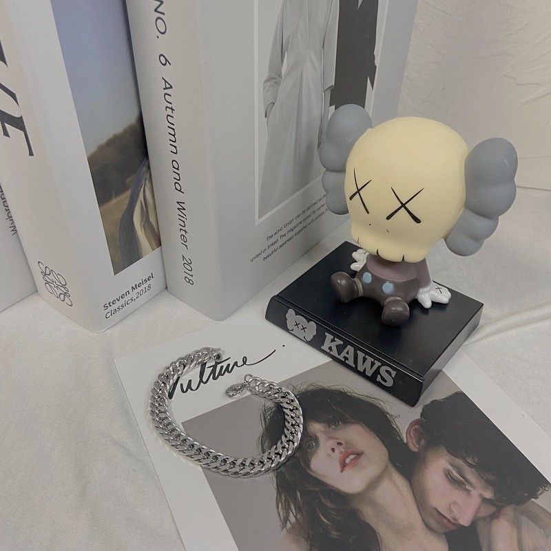 Vòng đeo tay bằng thép titan phong cách đường phố cá tính