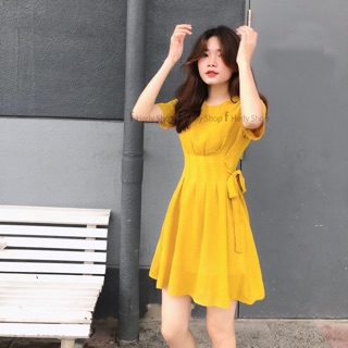 Đầm xếp ly dáng xoè