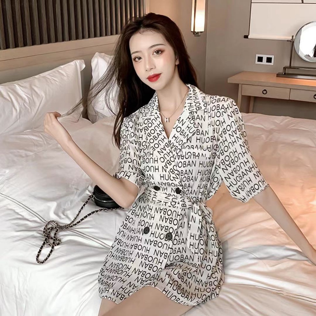 Áo khoác blazer tay ngắn in chữ thời trang mùa hè phong cách hàn quốc dành cho nữ | BigBuy360 - bigbuy360.vn