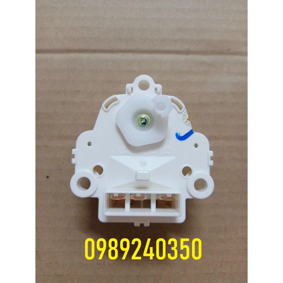 Van xả quay máy giặt LG Inverter 3 chân 220V chính hãng