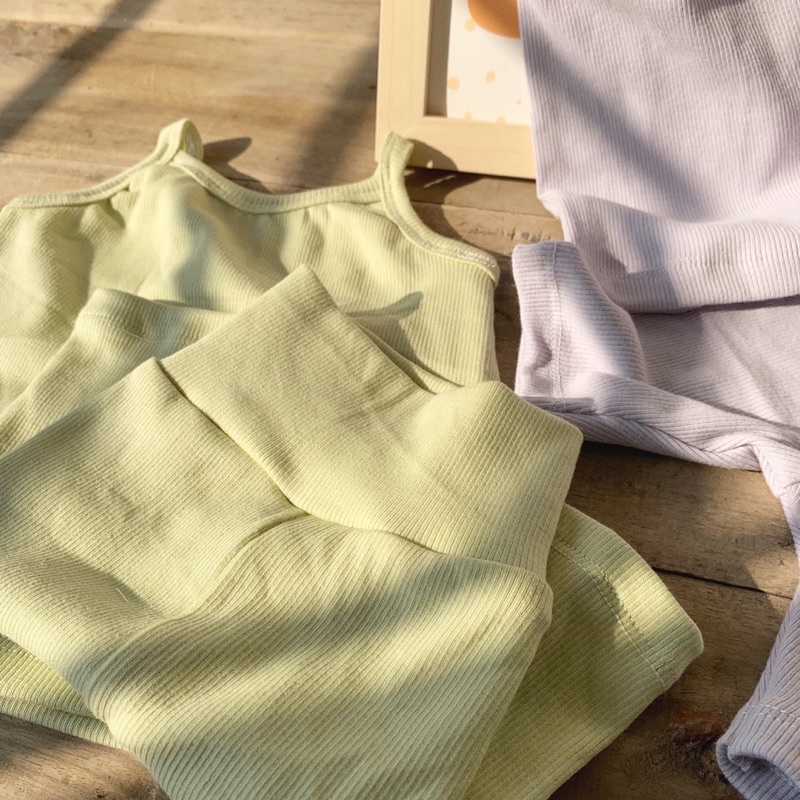 Bộ hai dây quần ngố vải cotton gân Hàn độ co giãn tốt, mềm mại cho bé