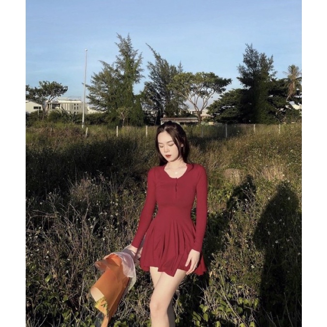 Đầm Body Cổ Bẻ Xoè Tay Dài