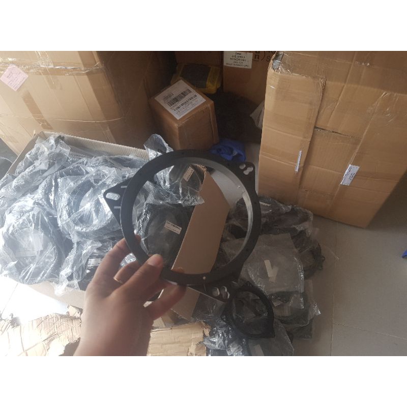 Vòng đệm đế dưỡng loa xe hơi ô tô size 6.5inch ~~ 160mm thông dung cho cá dòng xe toyota