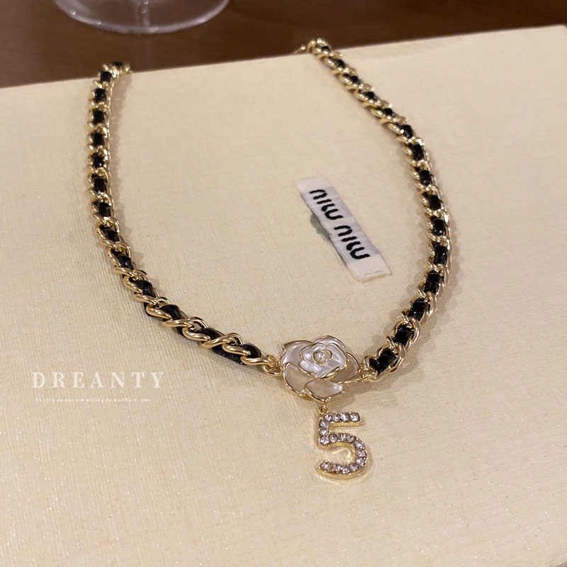 Vòng Cổ Dây Da Đính Hạt Ngọc Trai Và Hoa Phong Cách Âu Mỹ Cổ Điển Thời Trang Cho Nữ