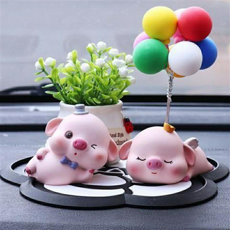 Set gia đình heo hồng siêu dễ thương dùng trang trí taplo ô tô bàn làm việc góc học tập phụ kiên ô tô Mộc Lan