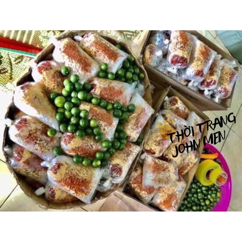 BÁNH TRÁNG TRỘN THẬP CẨM TOPPING CHÀ BÔNG - CÓ SỐT KÈM VÀ QUẤT