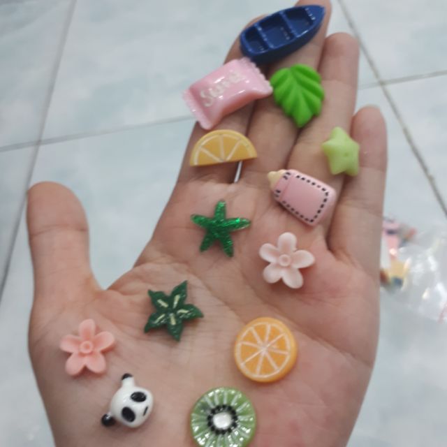 Charm slime chủ đề tự do