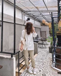 ÁO BASIC SƠ MI TRẮNG OVERSIZE