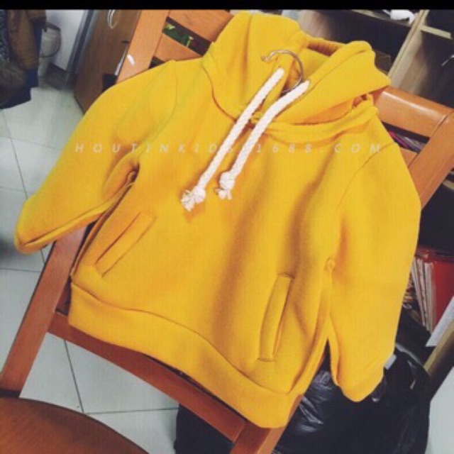 Thêm một mã nữa chất đẹp. 100k/áo. size 7-25kg. e là e ko văn hoa gì các chị nhé. đẹp e bảo đẹp thôi.